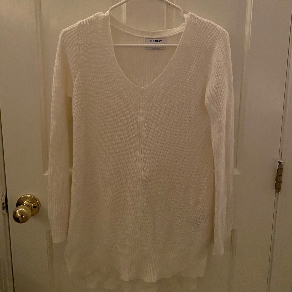 old navy white sweater